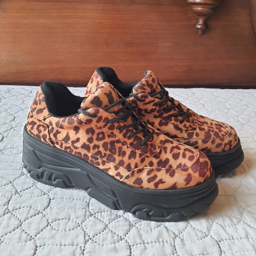 Forever 21 Women's Platform Sneakers Cheetah Animal Print Lace-Up Brown Size 9